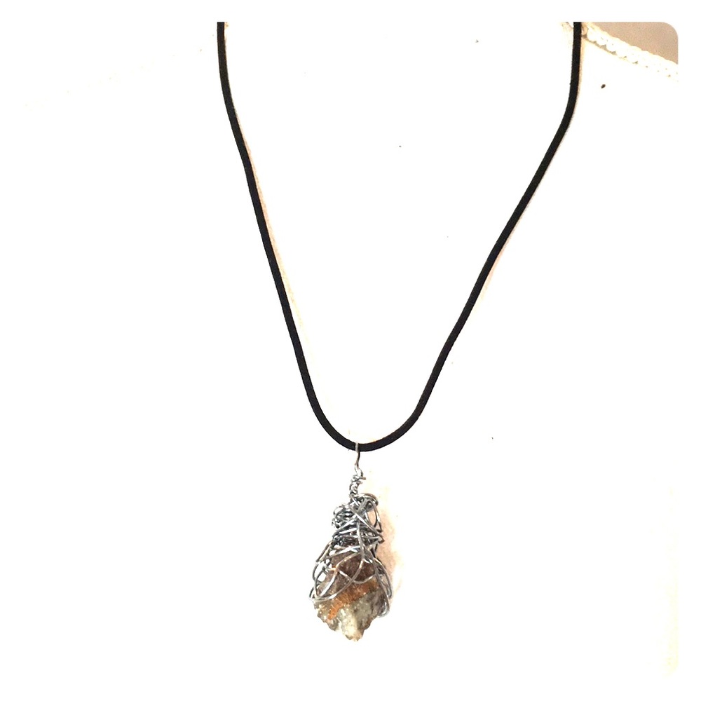 Raw crystals mineral copper wire wrap necklace